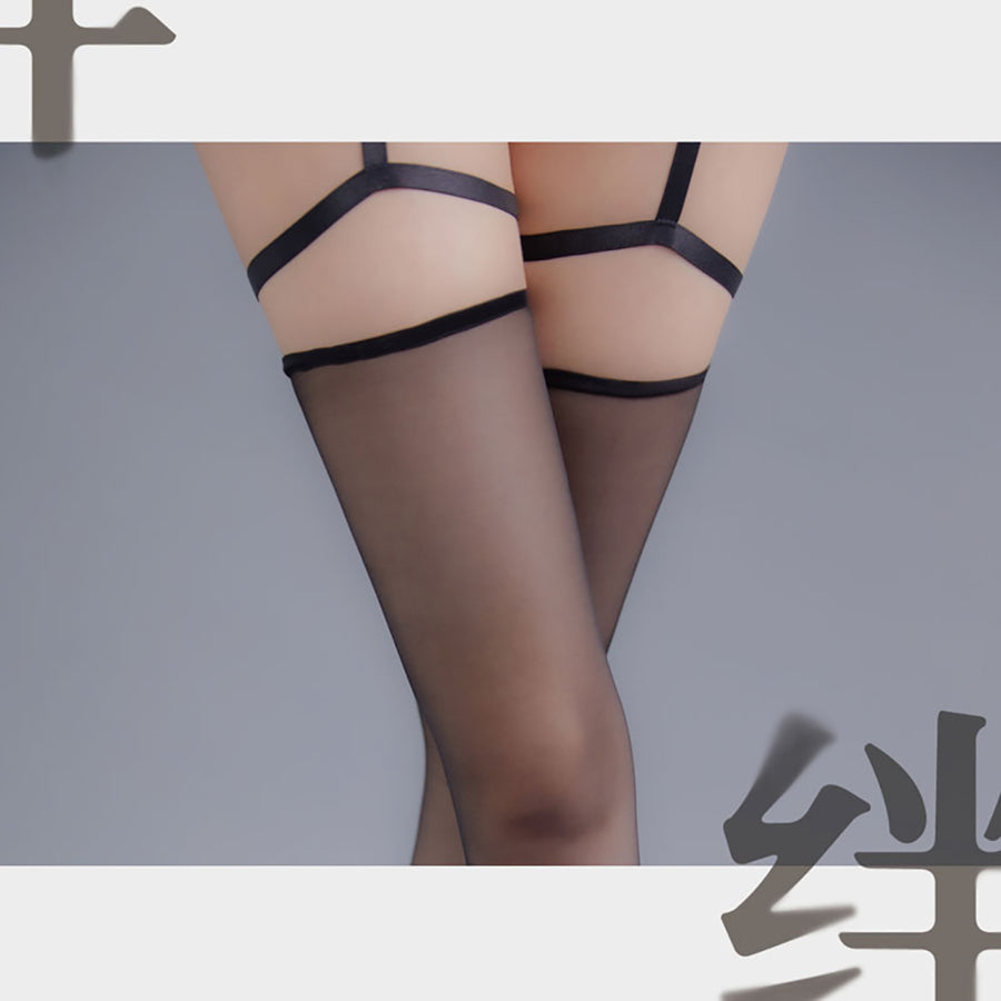 aya-sock-trip-series-black-leg-ring-edition-1